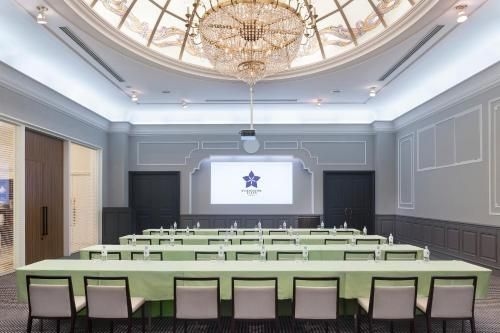 Kyukaruizawa Kikyo, Curio Collection by Hilton2