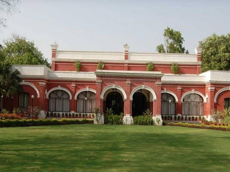 Hotel Allahabad Regency3