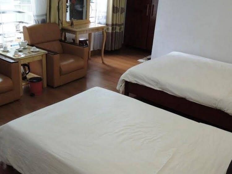 Hoang Anh Hotel0