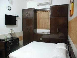 Hotel Satya Palace0