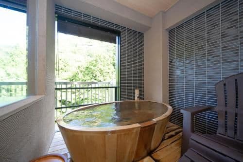 Premium Suite with Semi Open-Air Bath - Hinoki