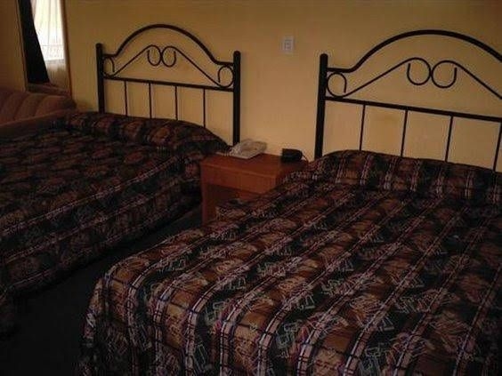 Maria Luisa Inn & Suites2