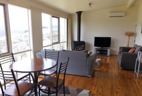 One-Bedroom Cottage - Grevillea