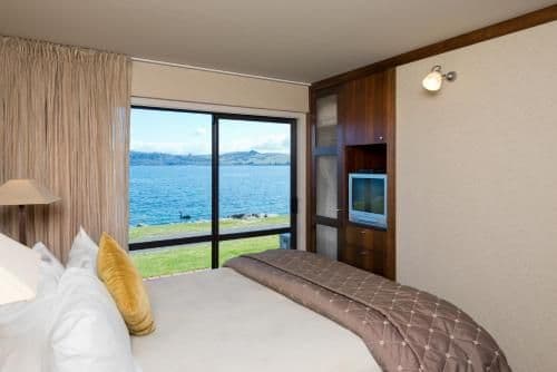 Junior Queen Suite