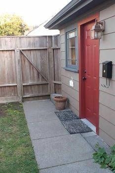 Hydrangea Inn0