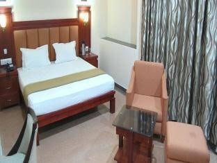 Hotel Vrindavan Regency2