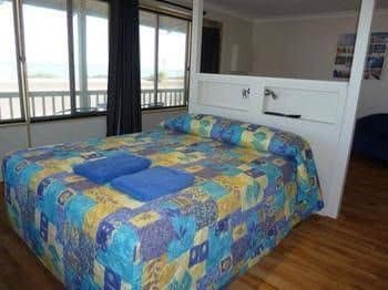 Tradewinds Seafront Apartments Tradewinds Seafront Apartments