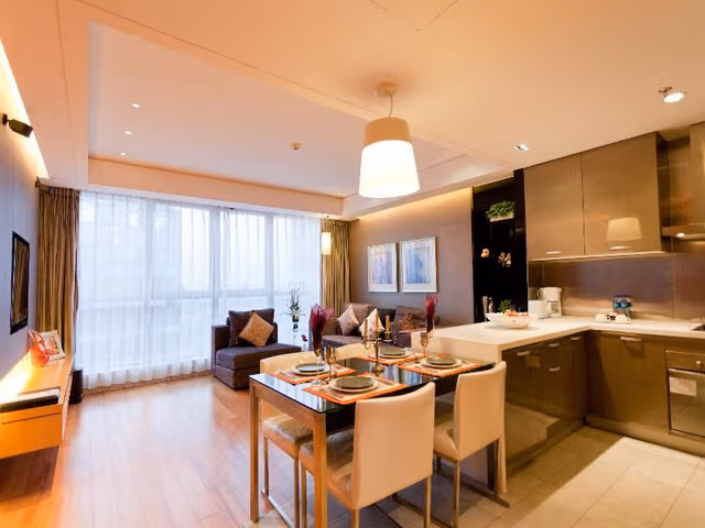 DOUBLE EXECUTIVE ONE BEDROOM