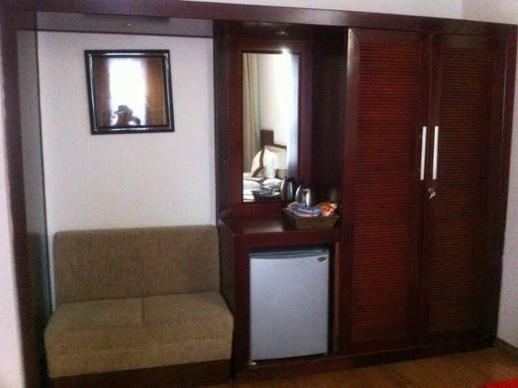 Long Anh Hotel2