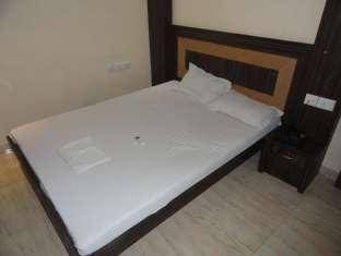 โรงแรม เอสบี อินน์ (Hotel S B Inn)0