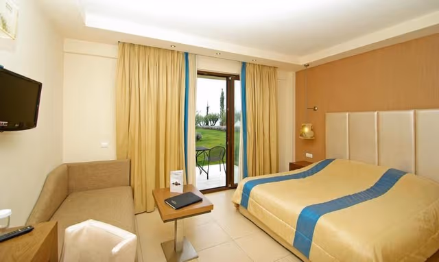 Double or Twin GARDEN VIEW