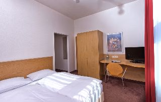 Domus Berlin Ku'Damm1