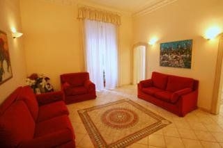 Hotel Embassy4