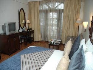 The Golden Palms Hotel & Spa3