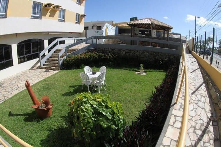 Nascimento Praia Hotel1
