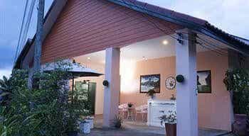 Les Fleurs House Les Fleurs House