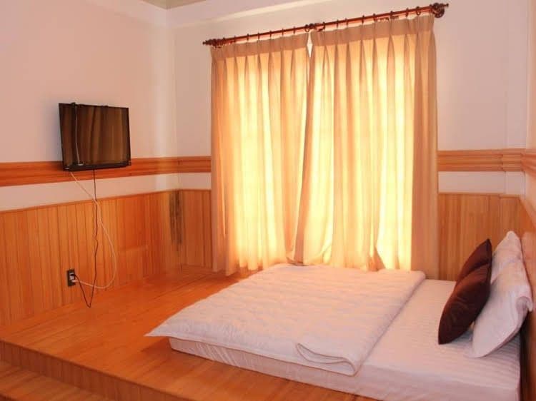 Khong Ten Hotel Khong Ten Hotel