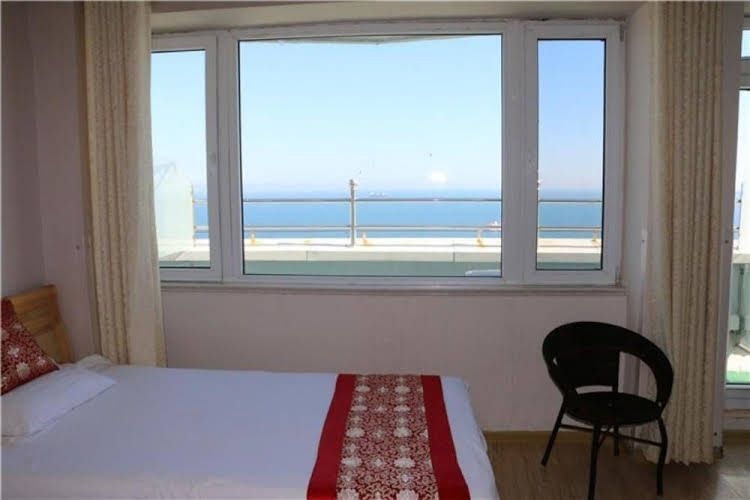 Seaview Apartment3