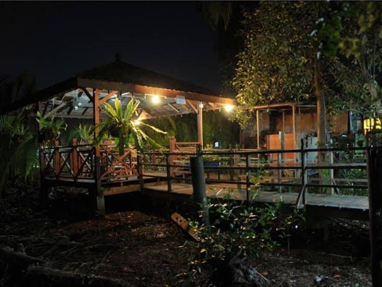 Cerana Villa Resort & Medan Ikan Bakar Cerana Villa Resort & Medan Ikan Bakar