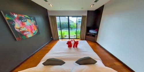 Five-Bedroom Villa