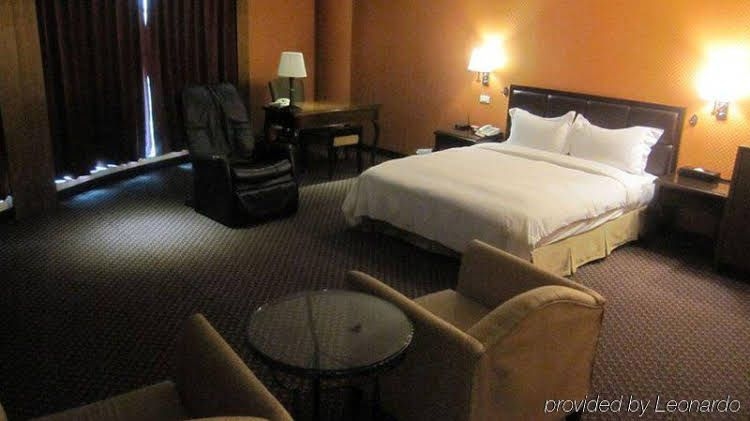 Hondow Hotel0