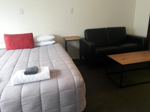 Studio (2 Adults)