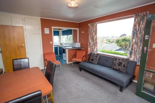 Budget Apartment 2