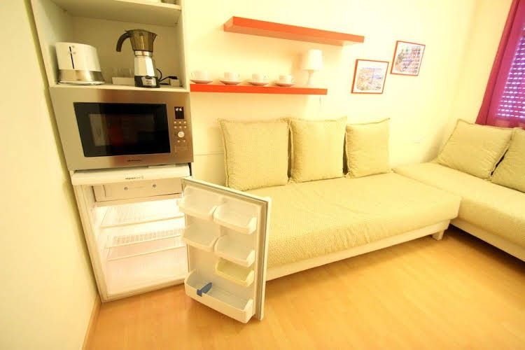 Stopbarcelona Universidad Apartments2