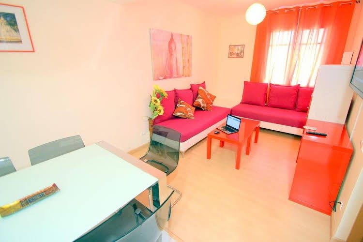 Stopbarcelona Universidad Apartments0