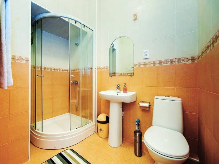 Compass Hostel1