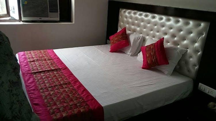 Hotel Payal0