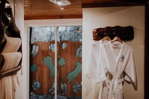 Wait-a-while Two-Bedroom Treehouse