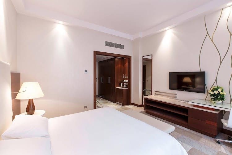 Gorki Grand3