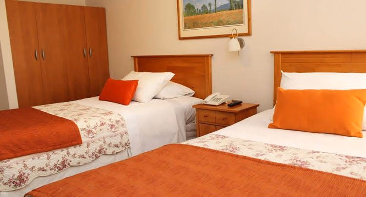 Hotel Murano0