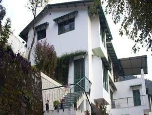 The Green Lodge1