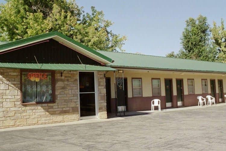 Bell's Motor Lodge Motel - Spearfish Bell's Motor Lodge Motel - Spearfish
