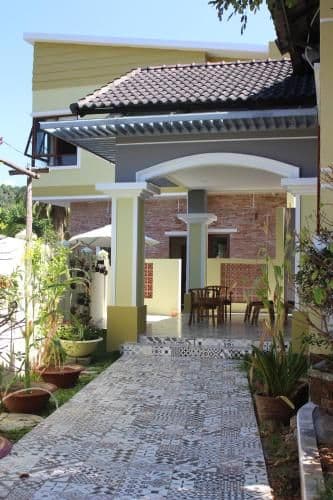 Five-Bedroom Villa