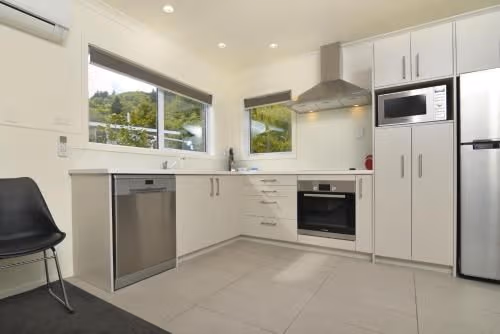 Two-Bedroom Apartment (6 Adults)
