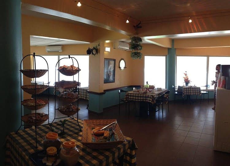 Hotel Saint John Perse3