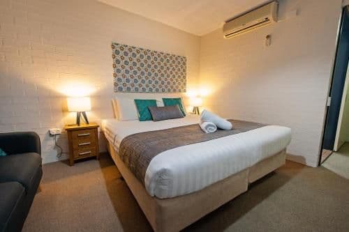 Queen Room - Upstairs
