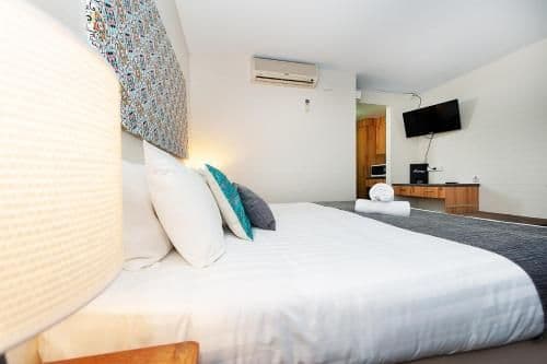 Queen Room - Upstairs