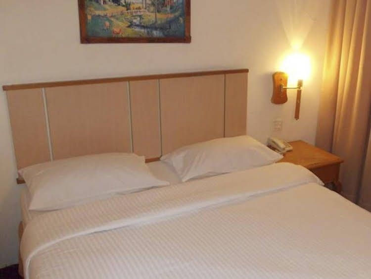 Sri Sutra Hotel (Bandar Puchong Jaya)1