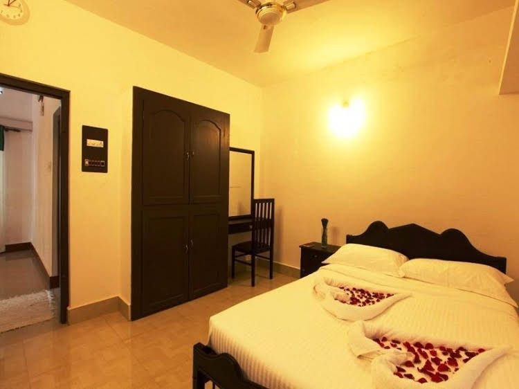Riviera Residence3