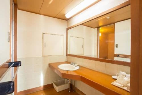 Japanese-Style Room