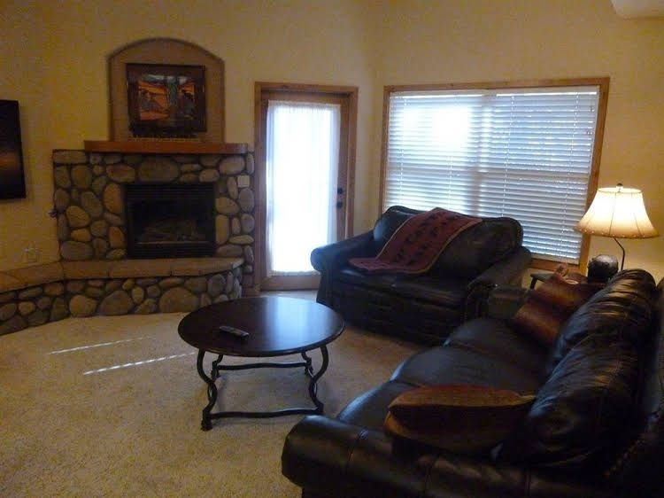 Ruidoso River Resort & Inn3