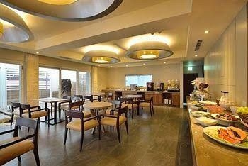 โรงแรมโยโย (Friends Yo Yo Hotel)3