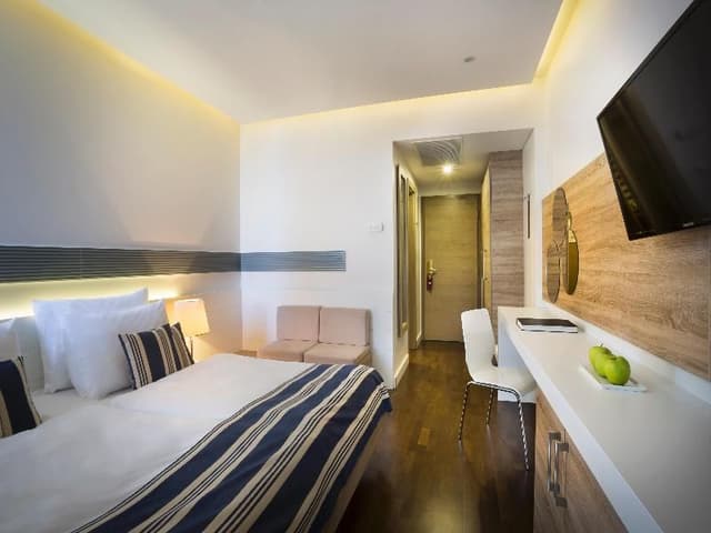 DOUBLE PREMIUM SEA VIEW