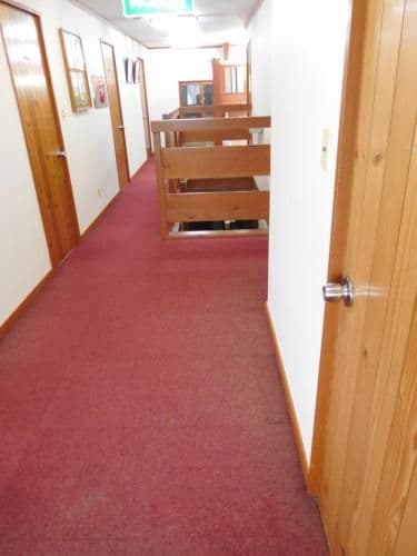 Twin Room with Extra Bed and Shared Bathroom