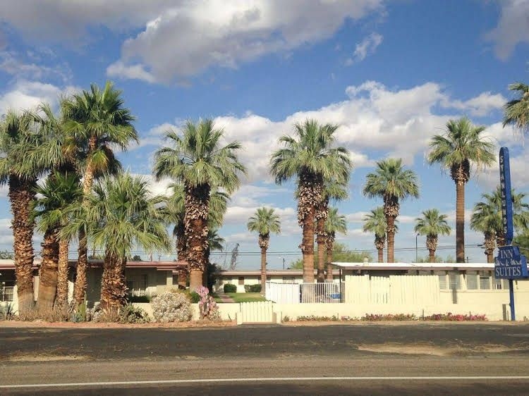 Stanlunds Inn and Suites4