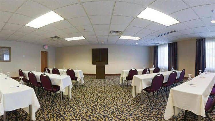 Holiday Inn Express & Suites Emporia Northwest Holiday Inn Express & Suites Emporia Northwest